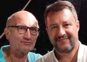Massimo Ciacchini, capogruppo della Lega a Collesalvetti, con Matteo Salvini